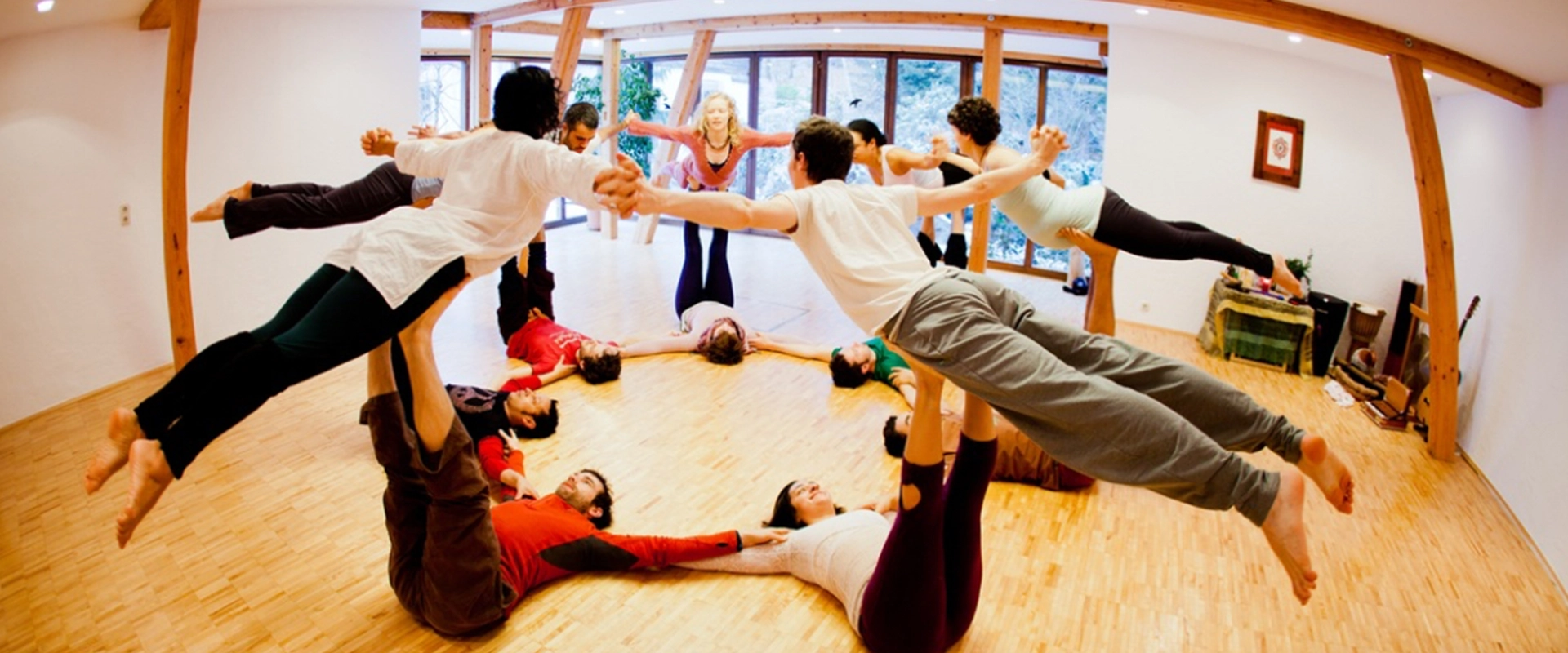 ACROYOGA – Helgkurs
